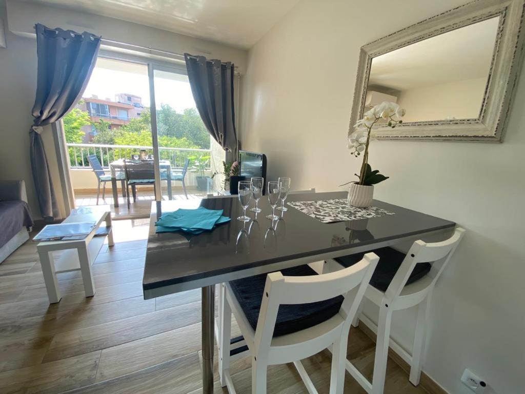 Proche Centre Sanary Studio Climatise 4 Personnes エクステリア 写真